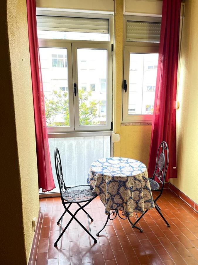 Estudio A 3 Min A Pe Da Praia De Oeiras Paço de Arcos Exterior foto